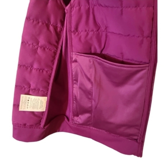 🏅NWT Nike Running Reflective Vest - Picture 4 of 10